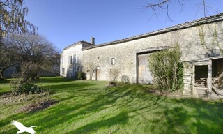 Maison 4 Pièces 100 m² à vendre à Tourriers (16560)