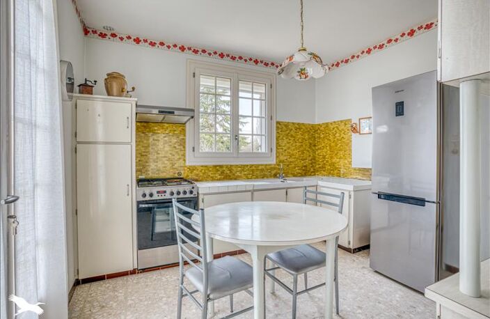 Maison de ville de 6 pièces principales — photo 2