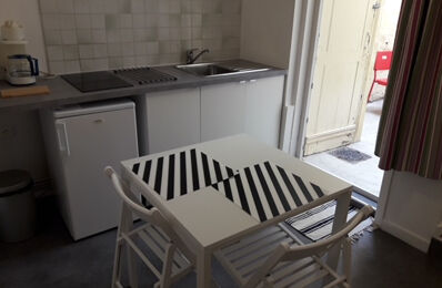 location appartement 350 € CC /mois à proximité de Les Cabanes de Fleury (11560)