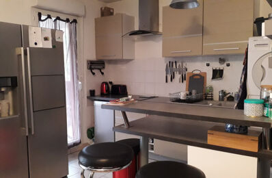 location appartement 630 € CC /mois à proximité de Orange (84100)