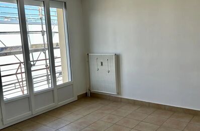 vente appartement 96 000 € à proximité de La Bâtie-Rolland (26160)