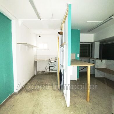 Commerce  137000 €