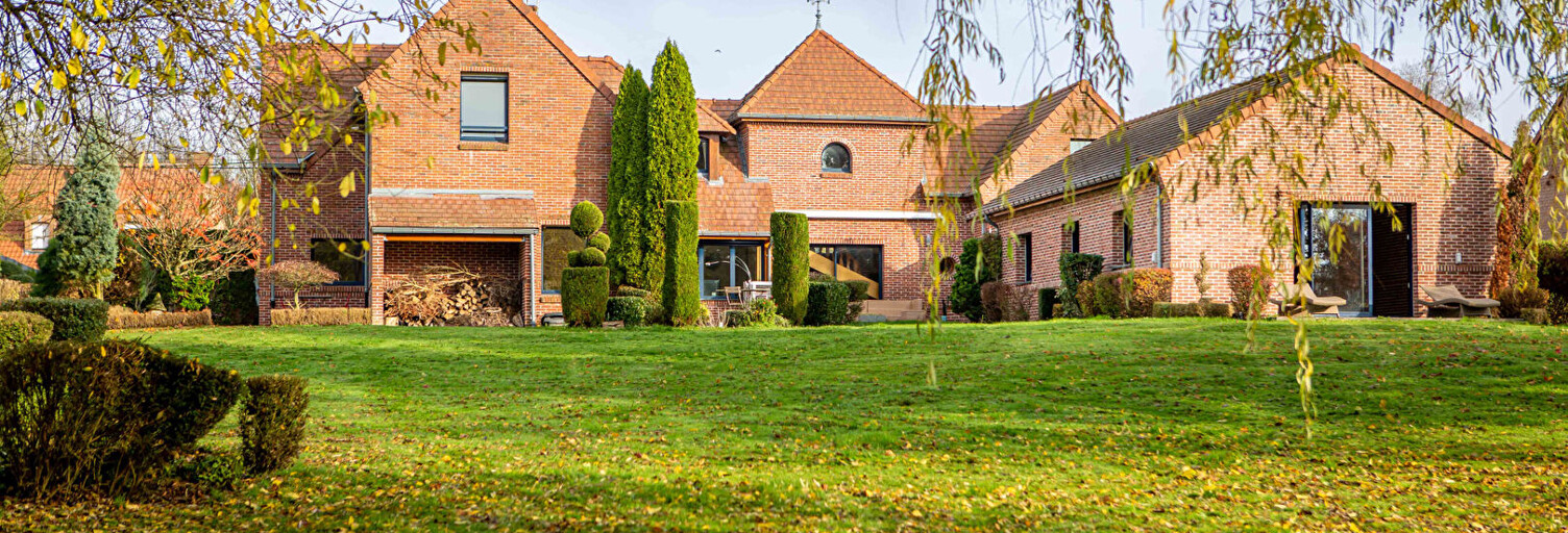 Maison 11 Pièces 330 m² à vendre à Villereau (59530)