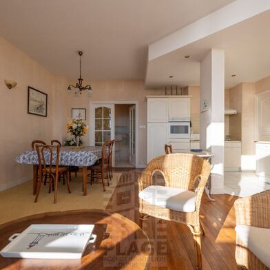 Appartement 4 pièces 466000 €