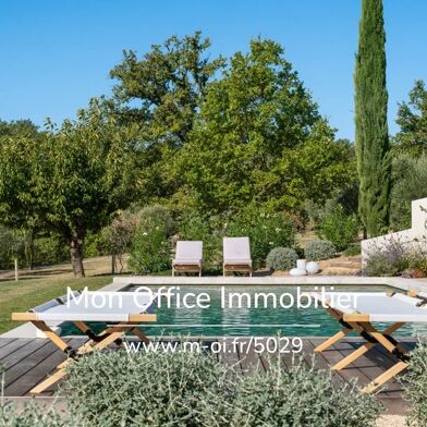 Maison 8 pièces 3150000 €