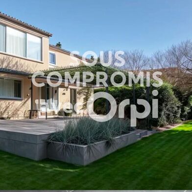 Maison 5 pièces 329000 €