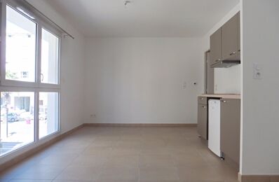 location appartement 471 € CC /mois à proximité de Rodilhan (30230)