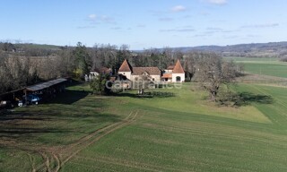 Maison 10 Pièces 500 m² à vendre à Aurions-Idernes (64350)