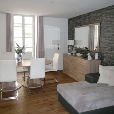 Immeuble  395900 €