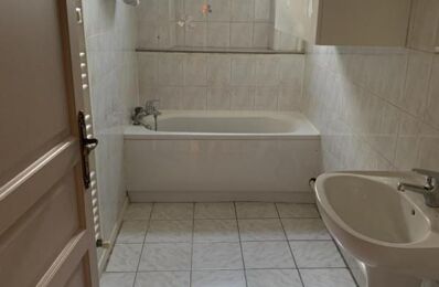 location appartement 1 150 € CC /mois à proximité de Saint-Pierre-en-Faucigny (74800)