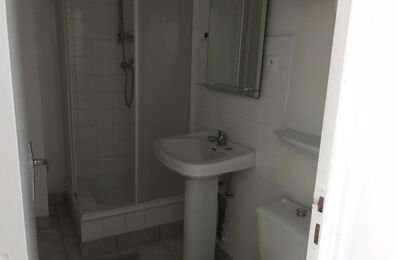 location appartement 317 € CC /mois à proximité de Le Louroux (37240)