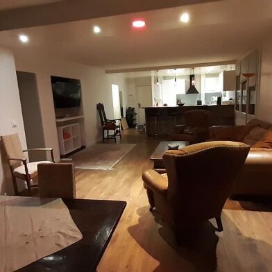 Appartement 5 pièces 1800 €