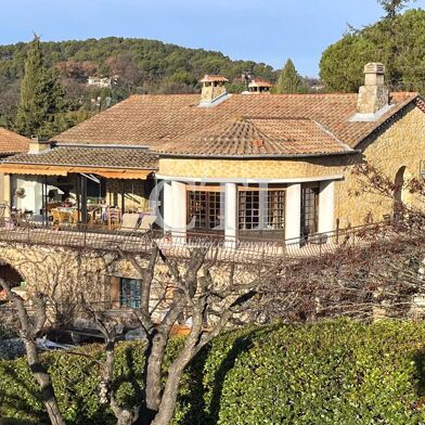 Maison 11 pièces 483000 €