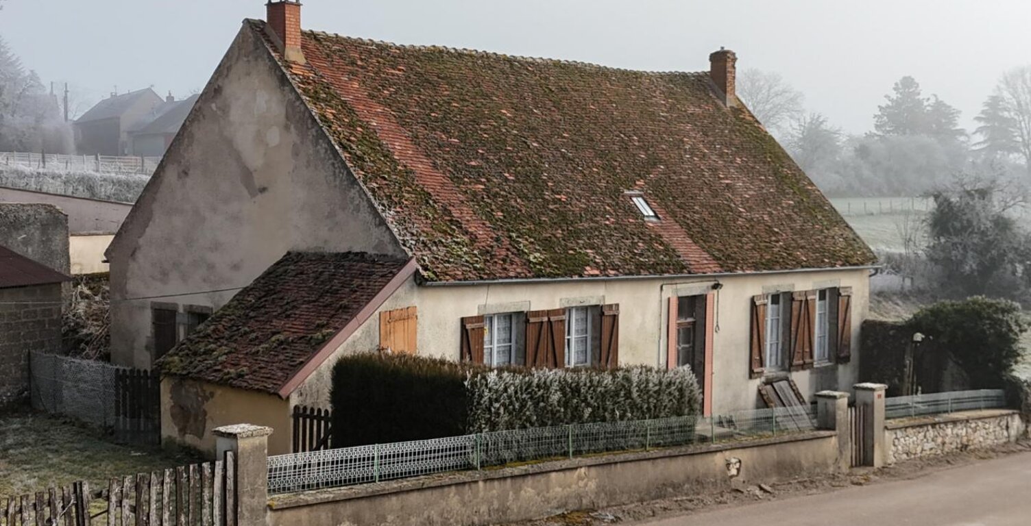 Ancien presbytère à rénover — photo 1