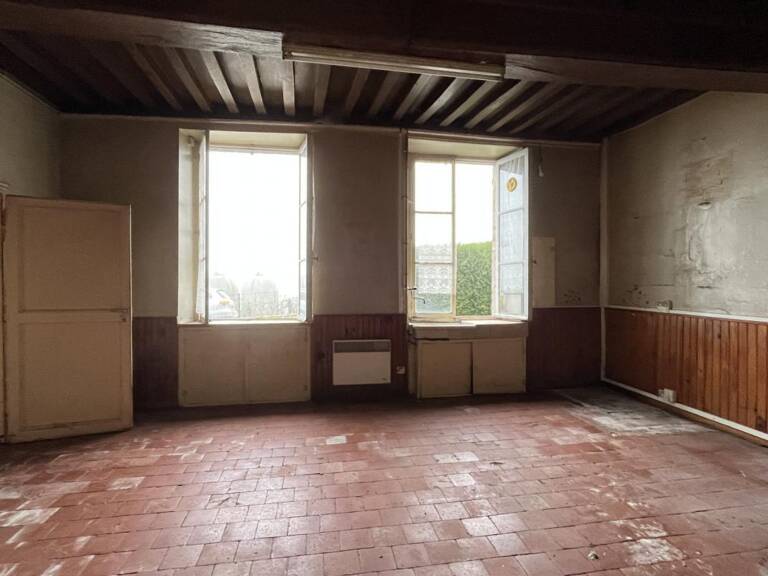 Ancien presbytère à rénover — photo 1