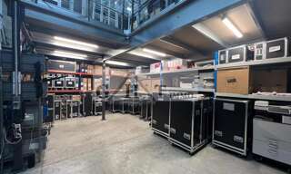 Local industriel  140 m² à louer à Villeneuve-la-Garenne (92390)