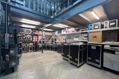 Local industriel  3480 €
