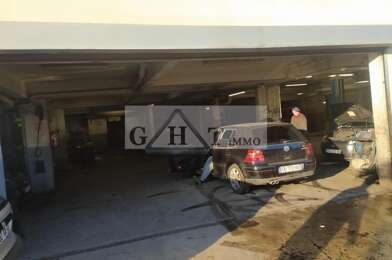 Local industriel  2350000 €