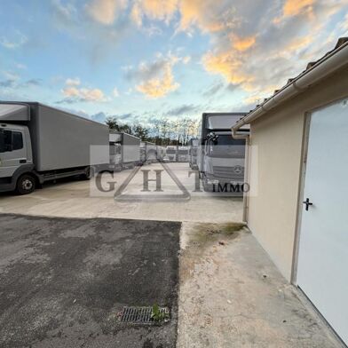 Local industriel  1350000 €