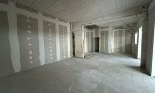 Commerce  97 m² à louer à Lanester (56600)