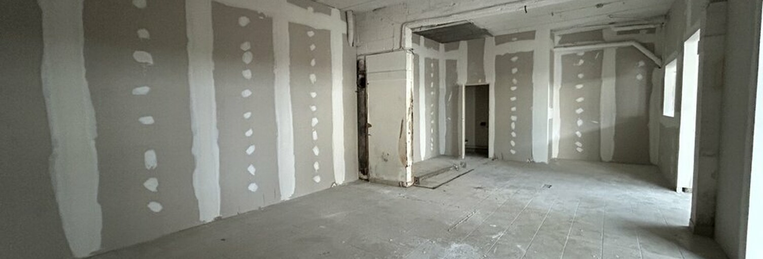 Commerce  97 m² à louer à Lanester (56600)