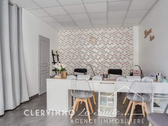 IMMEUBLE LA VALENTINE — photo du bien
