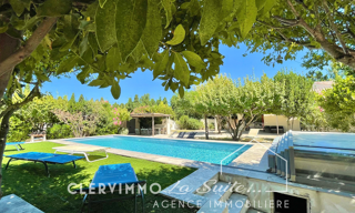 Maison 15 Pièces 350 m² à vendre à Saint-Rémy-de-Provence (13210)