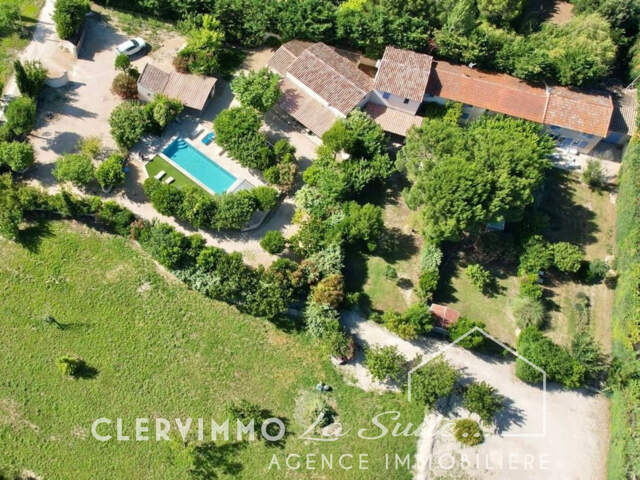 PROPRIÉTÉ PROCHE ST-REMY-DE-PROVENCE 340M2 — photo du bien