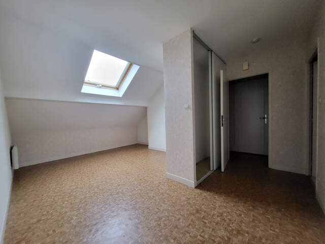 Appartement 1 pièce de 28m2, 31 rue Dauphine 88100 Saint-Dié — photo du bien
