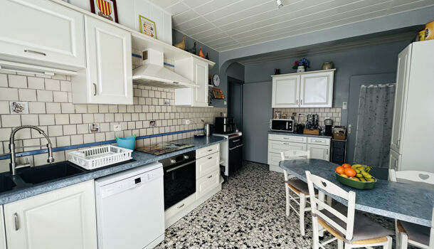 Villa / Maison 5 pièces  à vendre Saint-Laurent-de-Cerdans 66260