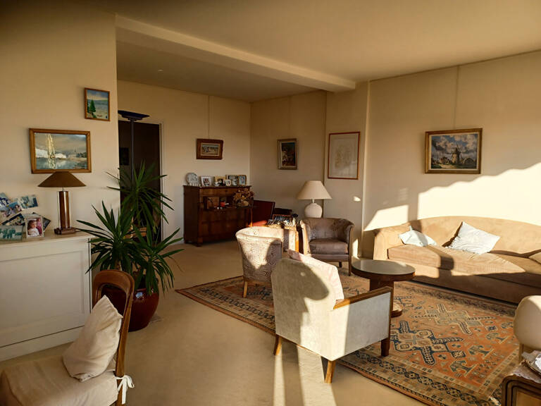 LA ROCHELLE BEL APPARTEMENT VUE MER  LE SURCOUF Résidence sécurisée  avec place de Parking — photo 1