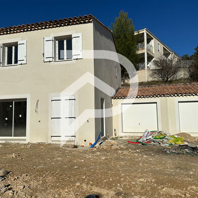 Maison 4 pièces 405000 €