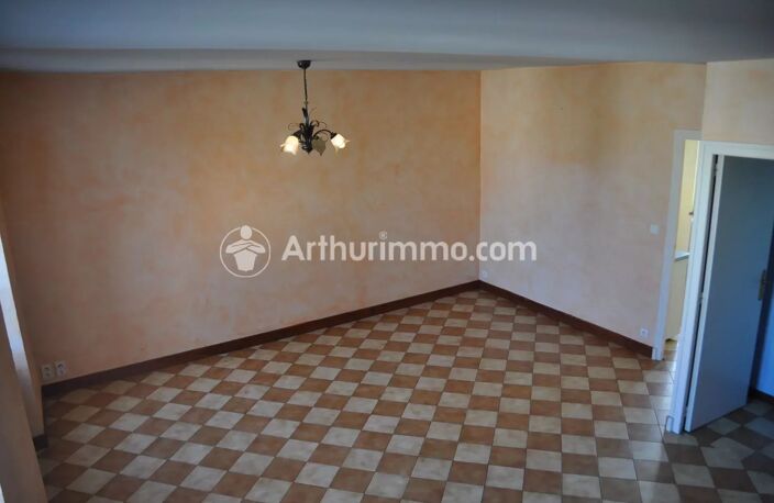 Bien vendu : Appartement 98 m² Saint-Astier (24110) — photo 2