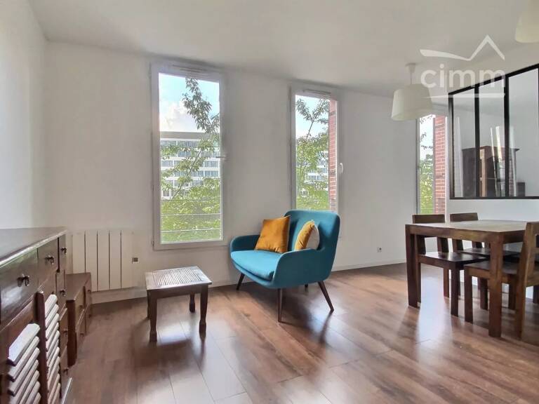 Appartement studio  idéalement situé vue sur parc — photo 1
