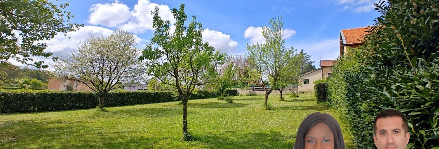 Terrain  1656 m² à vendre à L'Isle-d'Abeau (38080)