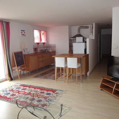 Appartement 2 pièces 63 m²