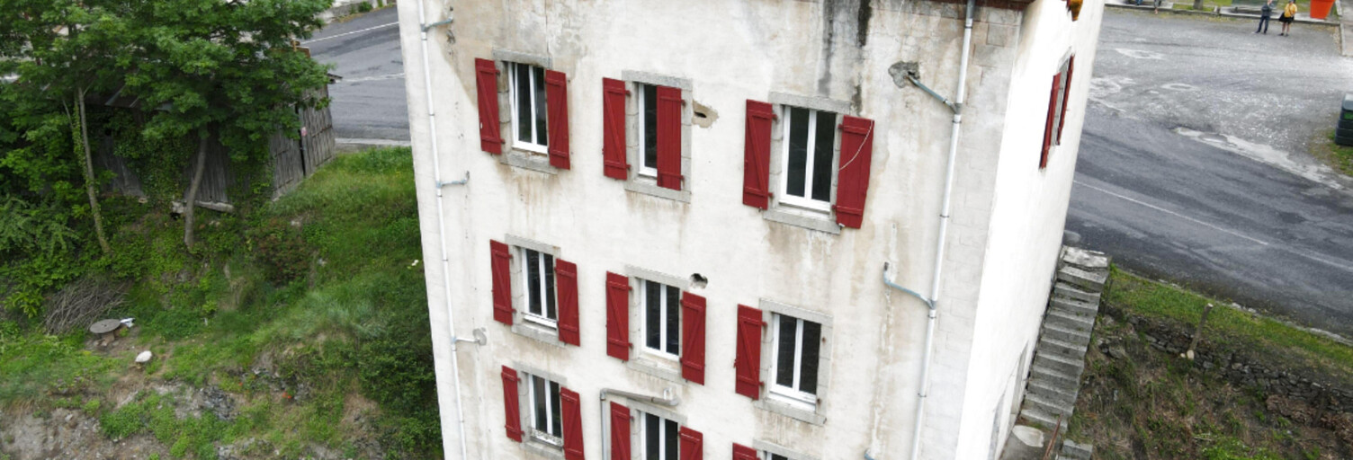 Maison 18 Pièces 437 m² à vendre à Axat (11140)