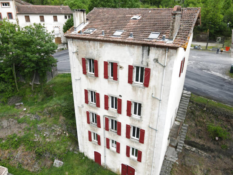 Résidence principale atypique 12 pièces 437 m2 — photo 1