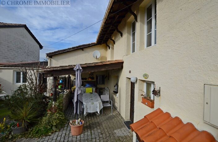 Charmante maison de village avec deux logements indépendants — photo 2
