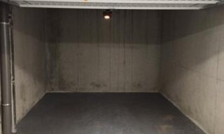 Garage  18 m² à louer à Ajaccio (20090)
