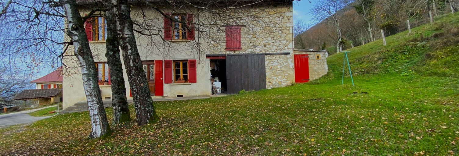 Maison   m² à vendre à Saint-Genix-les-Villages (73240)