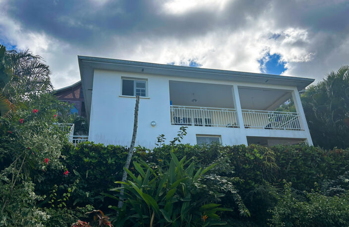 ANSE A L'ANE - JOLIE VILLA + T2 INDEPENDANT VUE MER EXCEPTIO — photo 3