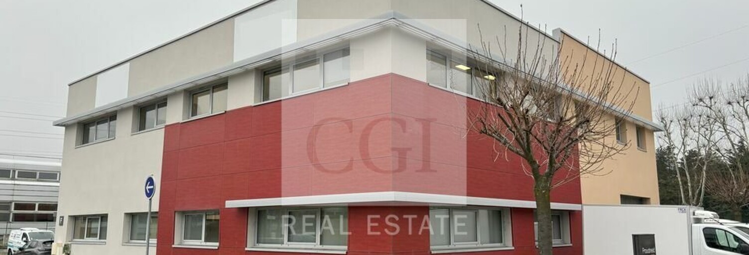 Bureau  163 m² à louer à Saint-Priest (69800)