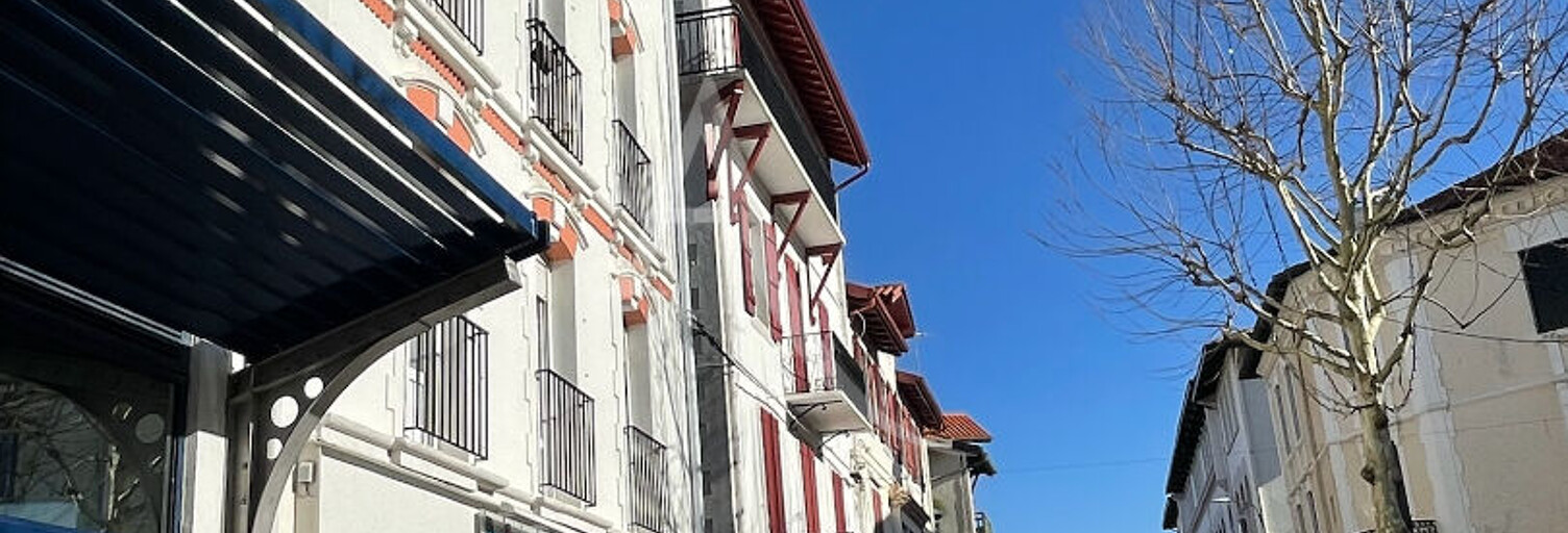 Immeuble  340 m² à vendre à Saint-Jean-de-Luz (64500)