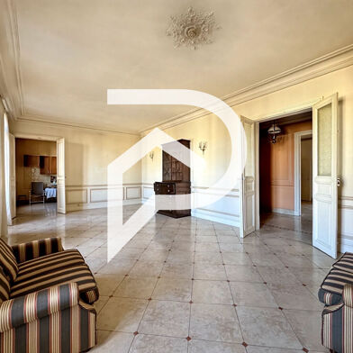 Appartement 6 pièces 400000 €