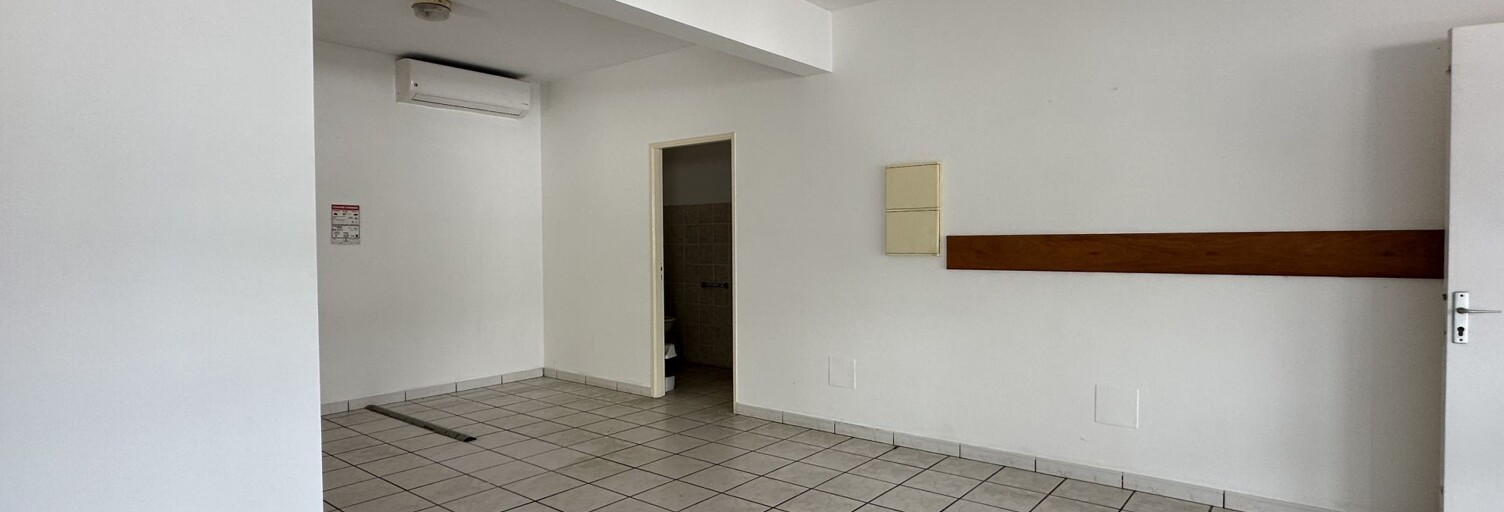 Commerce  72 m² à louer à Saint-Joseph (97480)