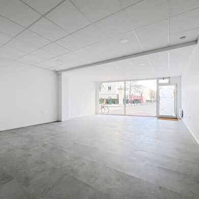 Commerce  549000 €