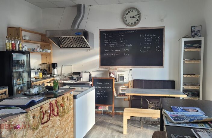 Local commercial — photo 3