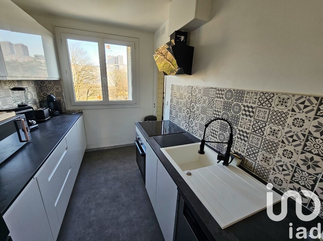 Creteil - 59m² - 3p. - 2ch.