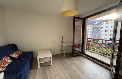 location appartement 349 € CC /mois à proximité de Meylan (38240)